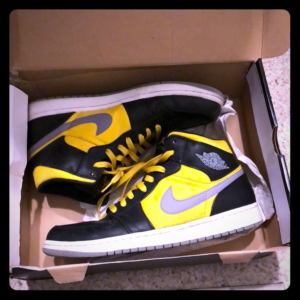 Jordan 1s we’ll maintained.